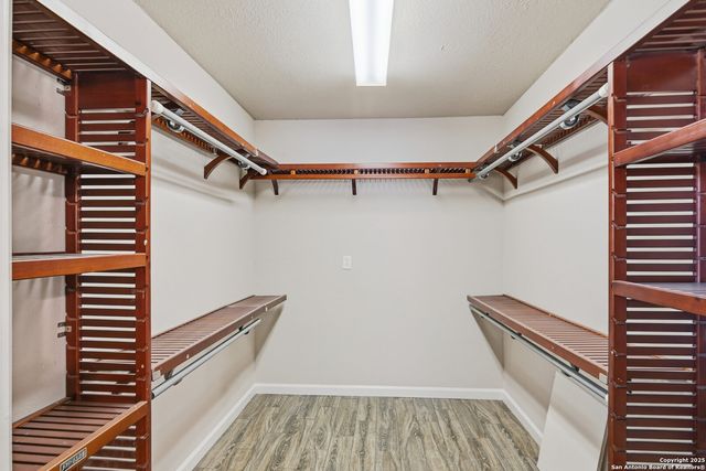 163 Lakeside Dr., Seguin, TX 78155