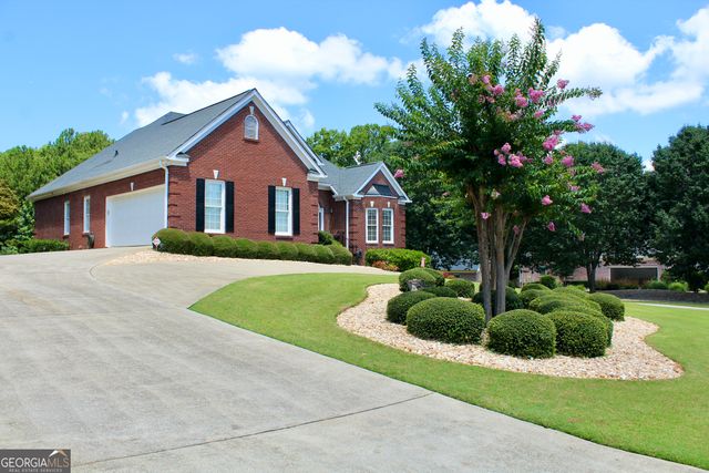628 Wellington Drive, Winder, GA 30680