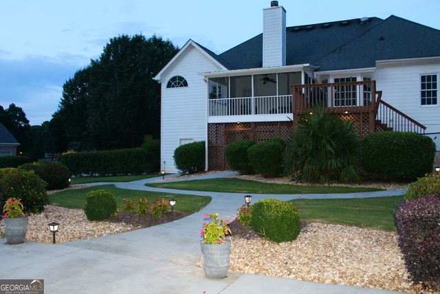 628 Wellington Drive, Winder, GA 30680