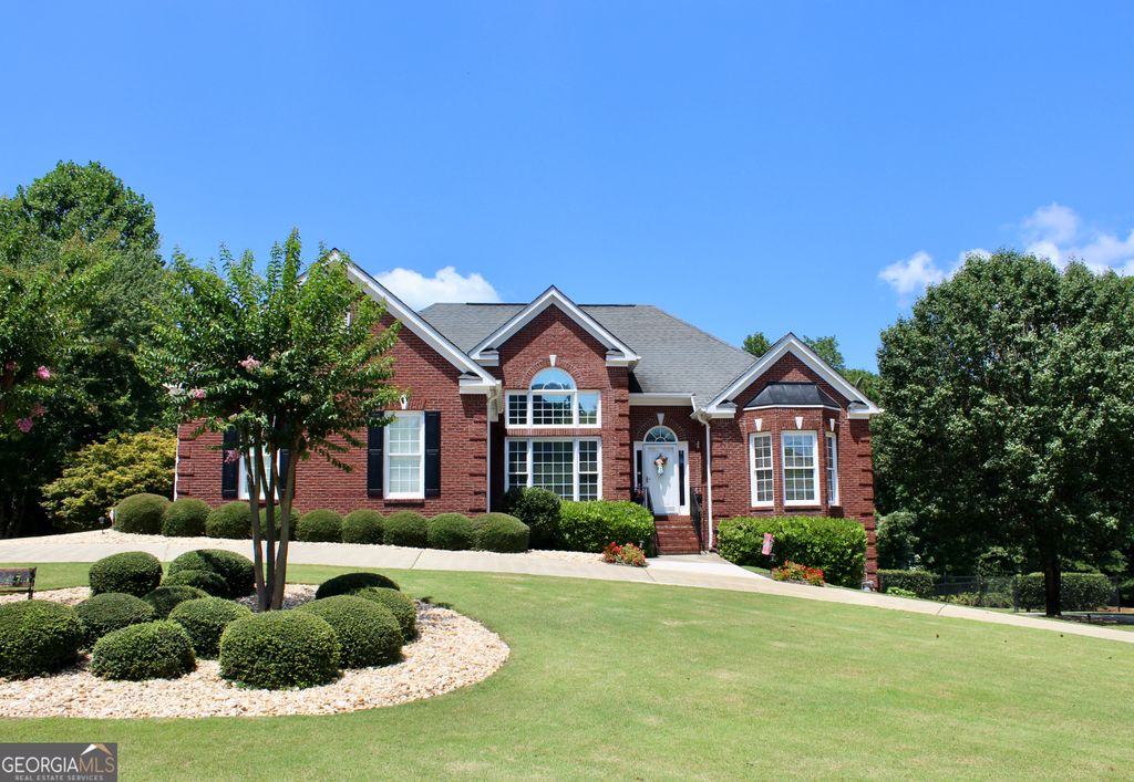 628 Wellington Drive, Winder, GA 30680