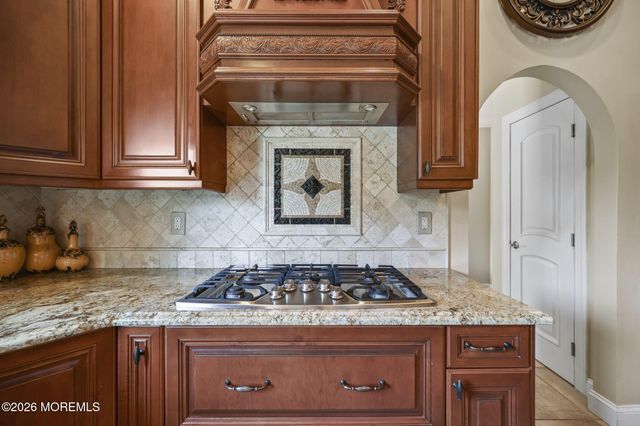 5 Grace Court, Marlboro, NJ 07746