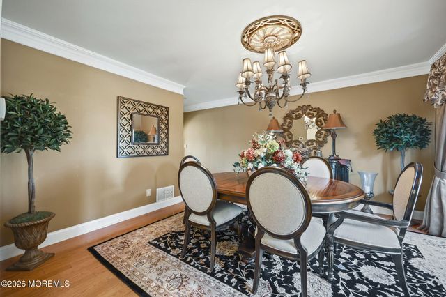 5 Grace Court, Marlboro, NJ 07746
