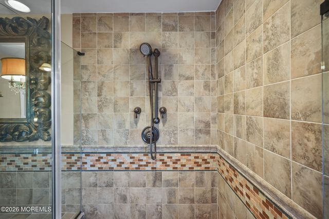 5 Grace Court, Marlboro, NJ 07746