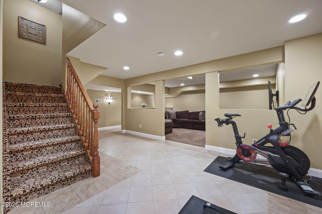 5 Grace Court, Marlboro, NJ 07746