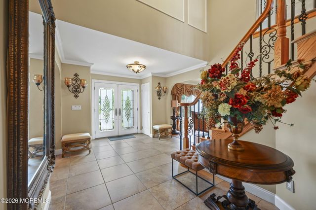 5 Grace Court, Marlboro, NJ 07746