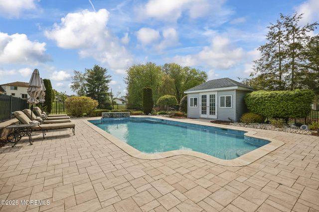 5 Grace Court, Marlboro, NJ 07746