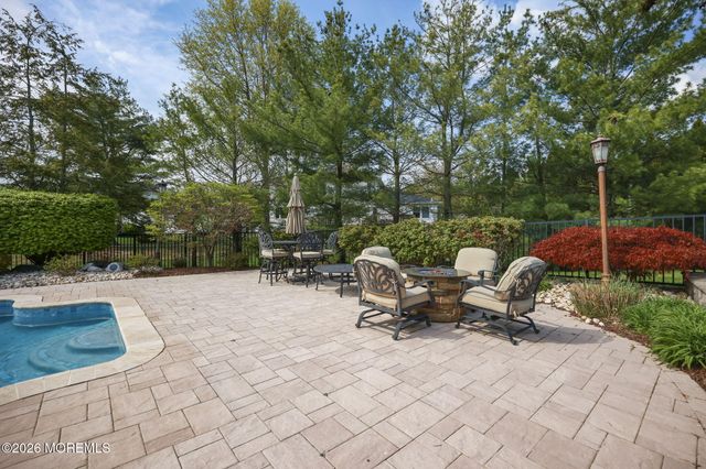 5 Grace Court, Marlboro, NJ 07746