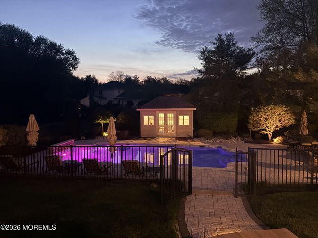 5 Grace Court, Marlboro, NJ 07746