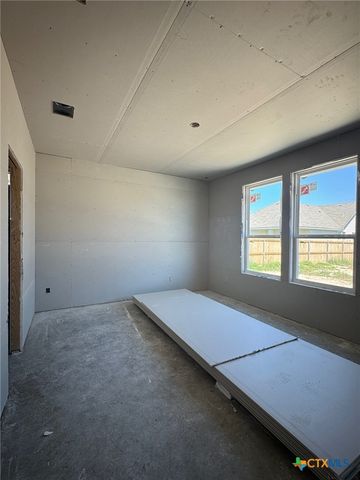 8020 Pineridge Way, Temple, TX 76502