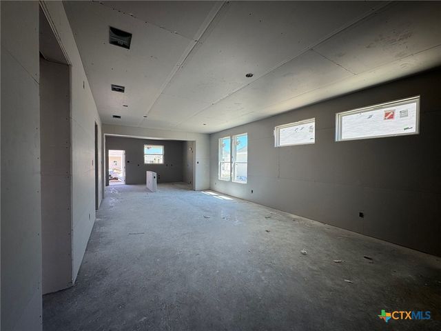 8020 Pineridge Way, Temple, TX 76502