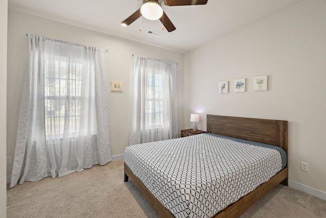 937 Caywood Rd, Smyrna, TN 37167