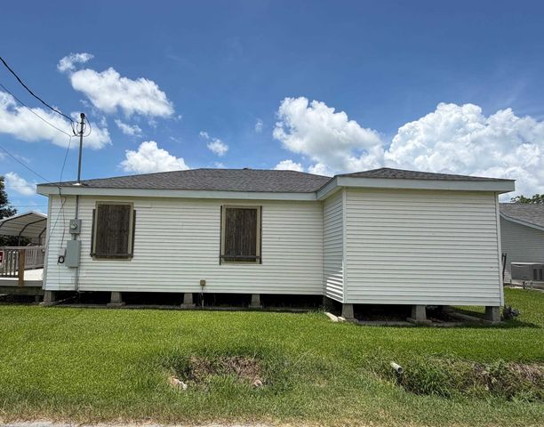 192 South Main Street, Larose, LA 70373
