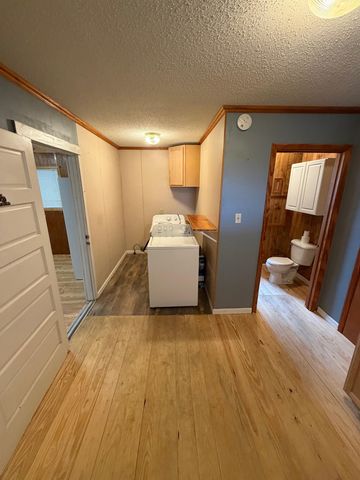 192 South Main Street, Larose, LA 70373