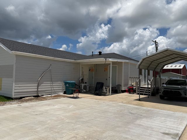 192 South Main Street, Larose, LA 70373