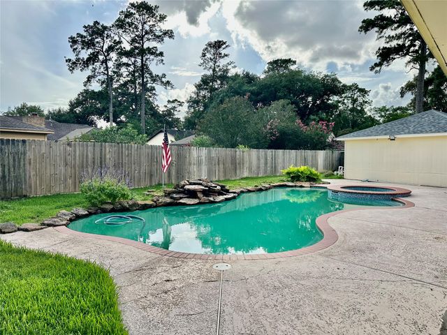 19611 Enchanted Spring Drive, Spring, TX 77388