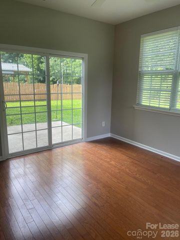 13606 Delstone Drive, Huntersville, NC 28078