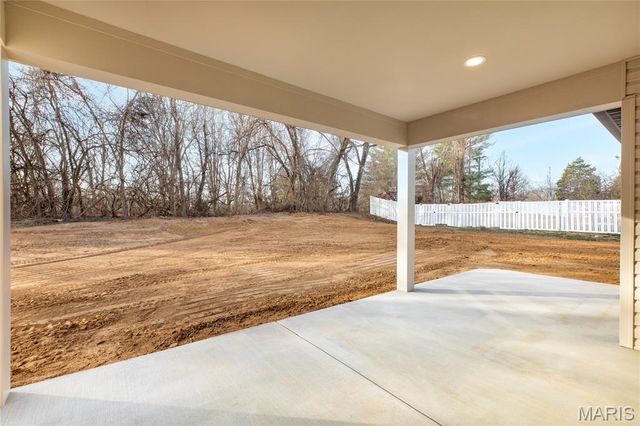 104 Windsor Drive, Alton, IL 62002