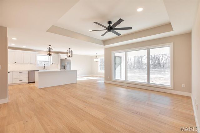 104 Windsor Drive, Alton, IL 62002