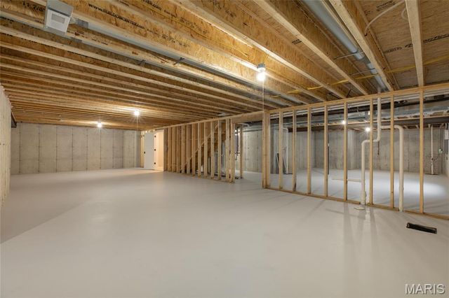 104 Windsor Drive, Alton, IL 62002