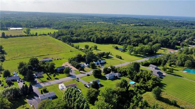 5057 Gasport Road, Royalton, NY 14067