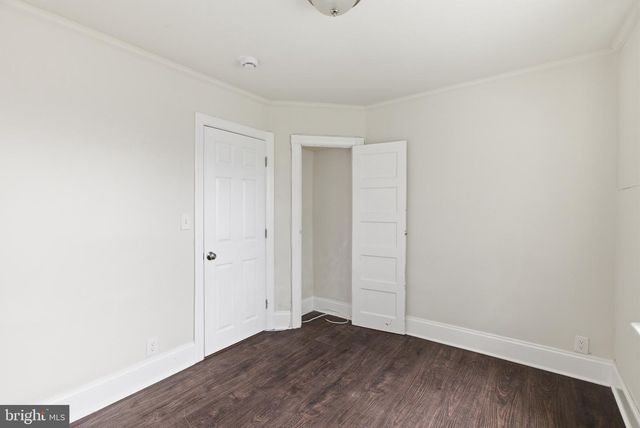 820 GREENHILL RD, Sharon Hill, PA 19079