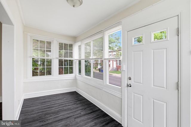 820 GREENHILL RD, Sharon Hill, PA 19079