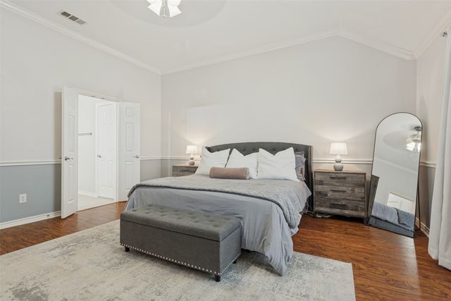 2106 Hollow Way, Garland, TX 75041