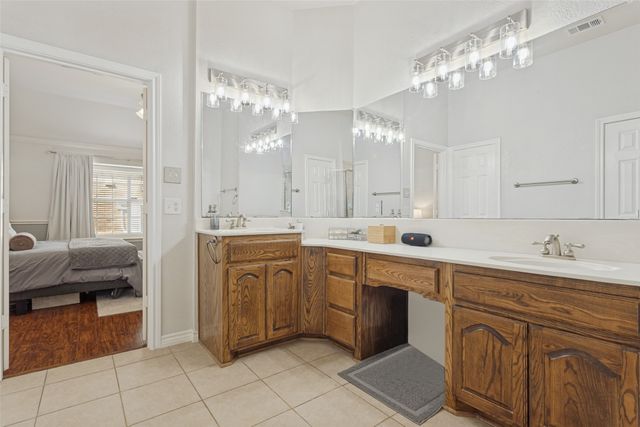 2106 Hollow Way, Garland, TX 75041