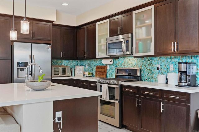 2055 Foxtrot Loop 1, Chula Vista, CA 91915