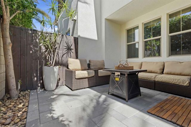2055 Foxtrot Loop 1, Chula Vista, CA 91915
