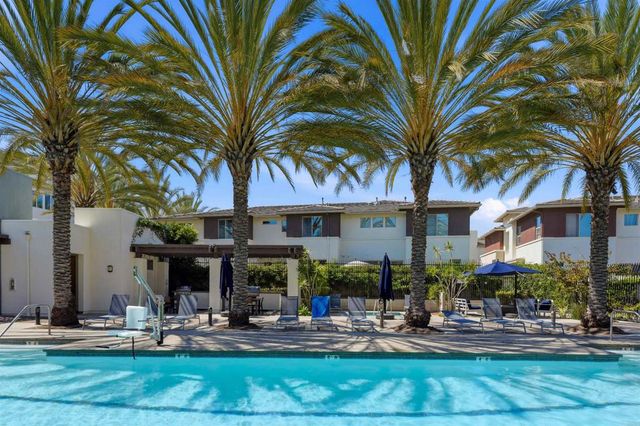 2055 Foxtrot Loop 1, Chula Vista, CA 91915
