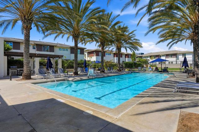2055 Foxtrot Loop 1, Chula Vista, CA 91915