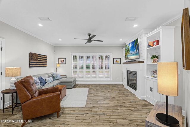 2009 VELA NORTE Circle, Atlantic Beach, FL 32233