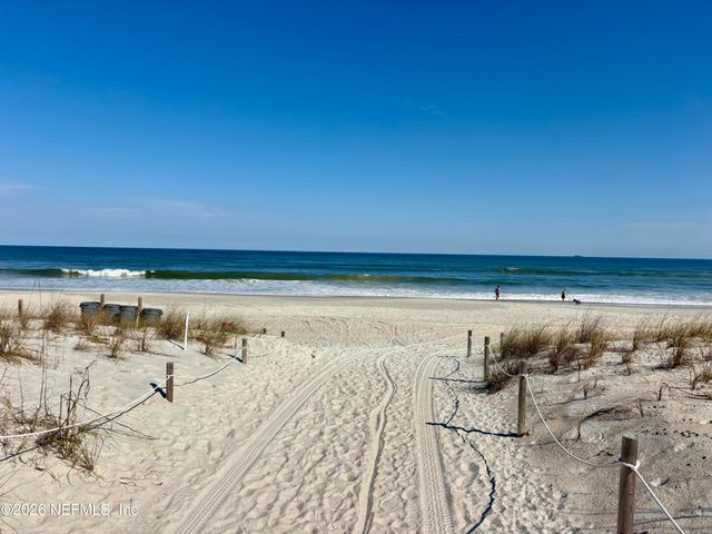 2009 VELA NORTE Circle, Atlantic Beach, FL 32233