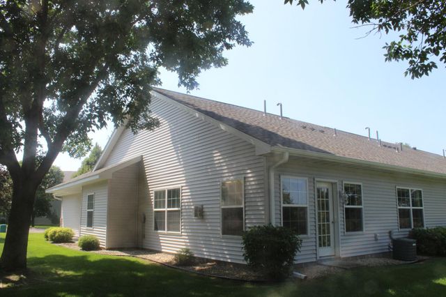 11735 Spruce Drive, Monticello, MN 55362