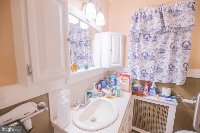 57 DIVERTY RD, Pennington, NJ 08534
