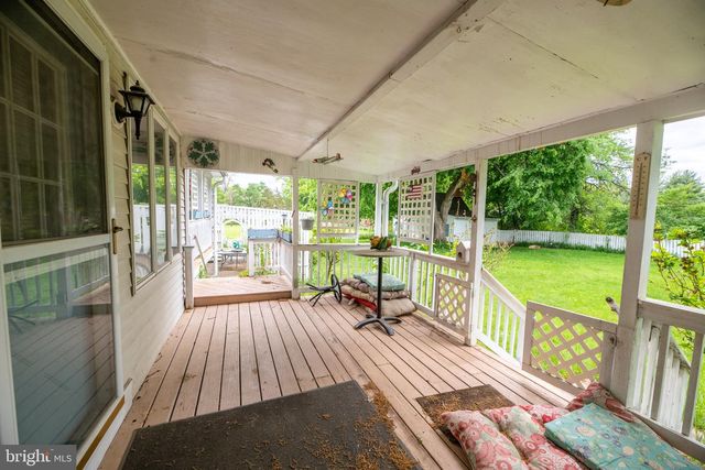 57 DIVERTY RD, Pennington, NJ 08534
