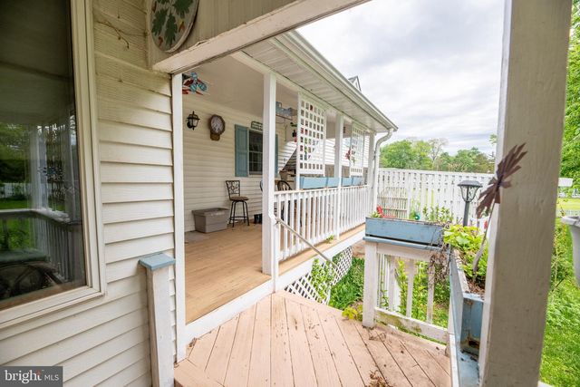 57 DIVERTY RD, Pennington, NJ 08534