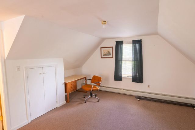 57 DIVERTY RD, Pennington, NJ 08534