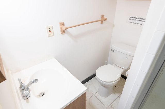 57 DIVERTY RD, Pennington, NJ 08534