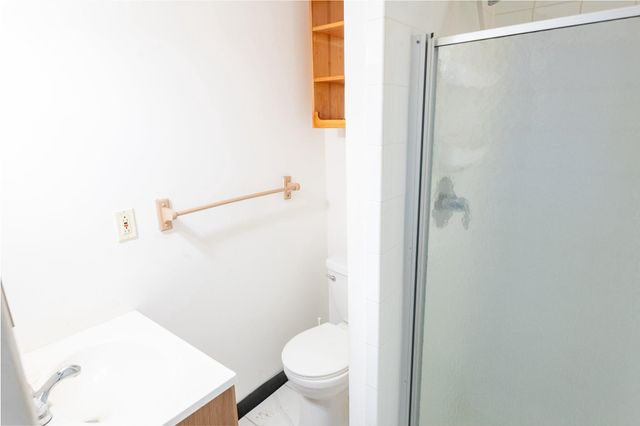 57 DIVERTY RD, Pennington, NJ 08534