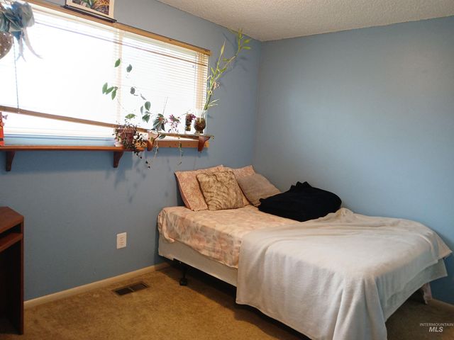 2224 S Rachel Circle, Boise, ID 83706