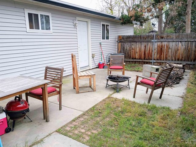 2224 S Rachel Circle, Boise, ID 83706