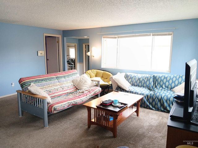 2224 S Rachel Circle, Boise, ID 83706