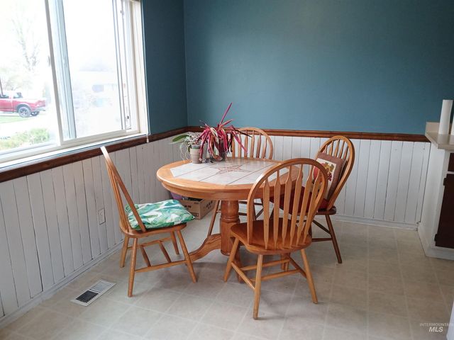 2224 S Rachel Circle, Boise, ID 83706