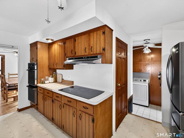 1 Tanglewood Drive, Norwich, CT 06360