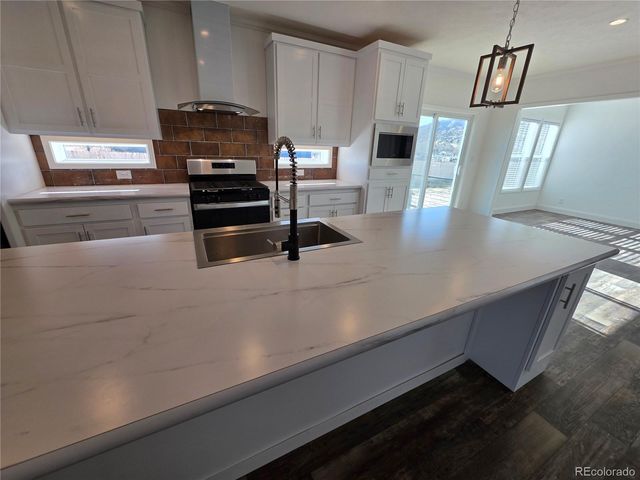 1089 York Avenue, Canon City, CO 81212