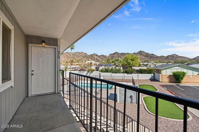 1346 E MOUNTAIN VIEW Road 210, Phoenix, AZ 85020