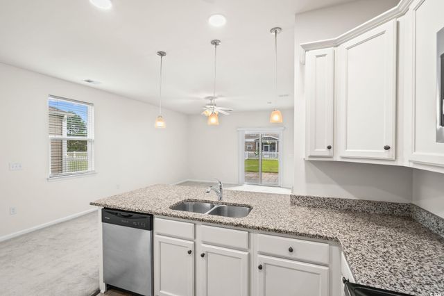 162 Mountain Ash Ln., Myrtle Beach, SC 29579