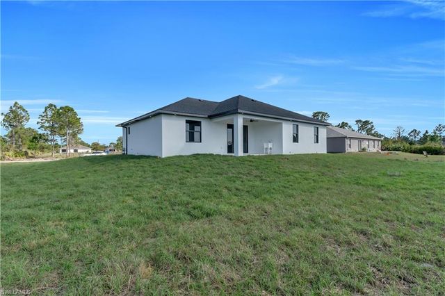 1306 Lee AVE, Lehigh Acres, FL 33972